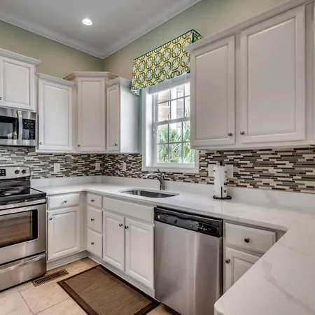 Semesterbostad Lovely Volot