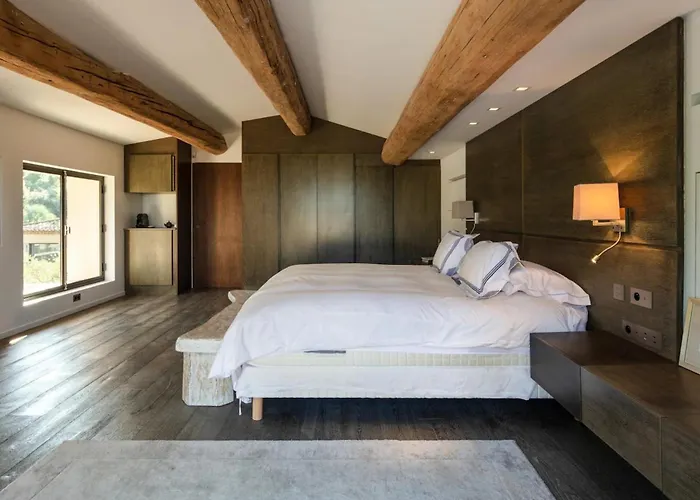 Lovely Villa Volot *