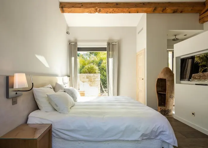 Holiday home Lovely Villa Volot